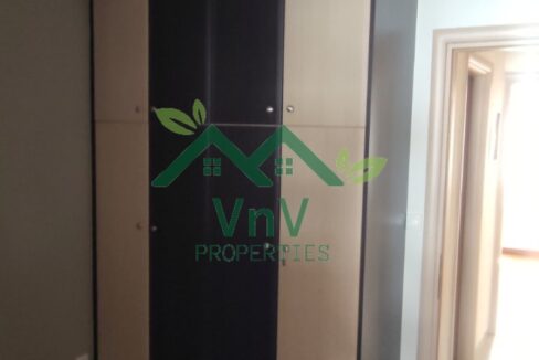 V57052