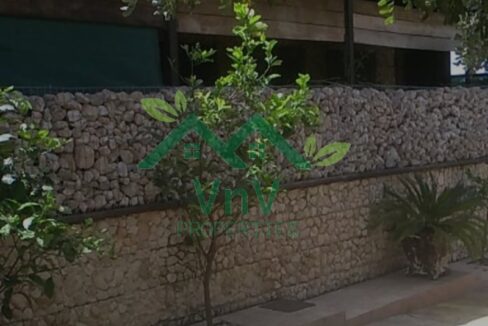 με θέα τη θάλασσα
