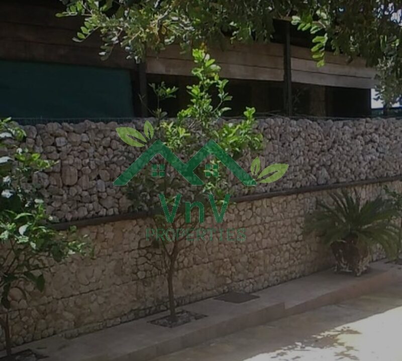 με θέα τη θάλασσα
