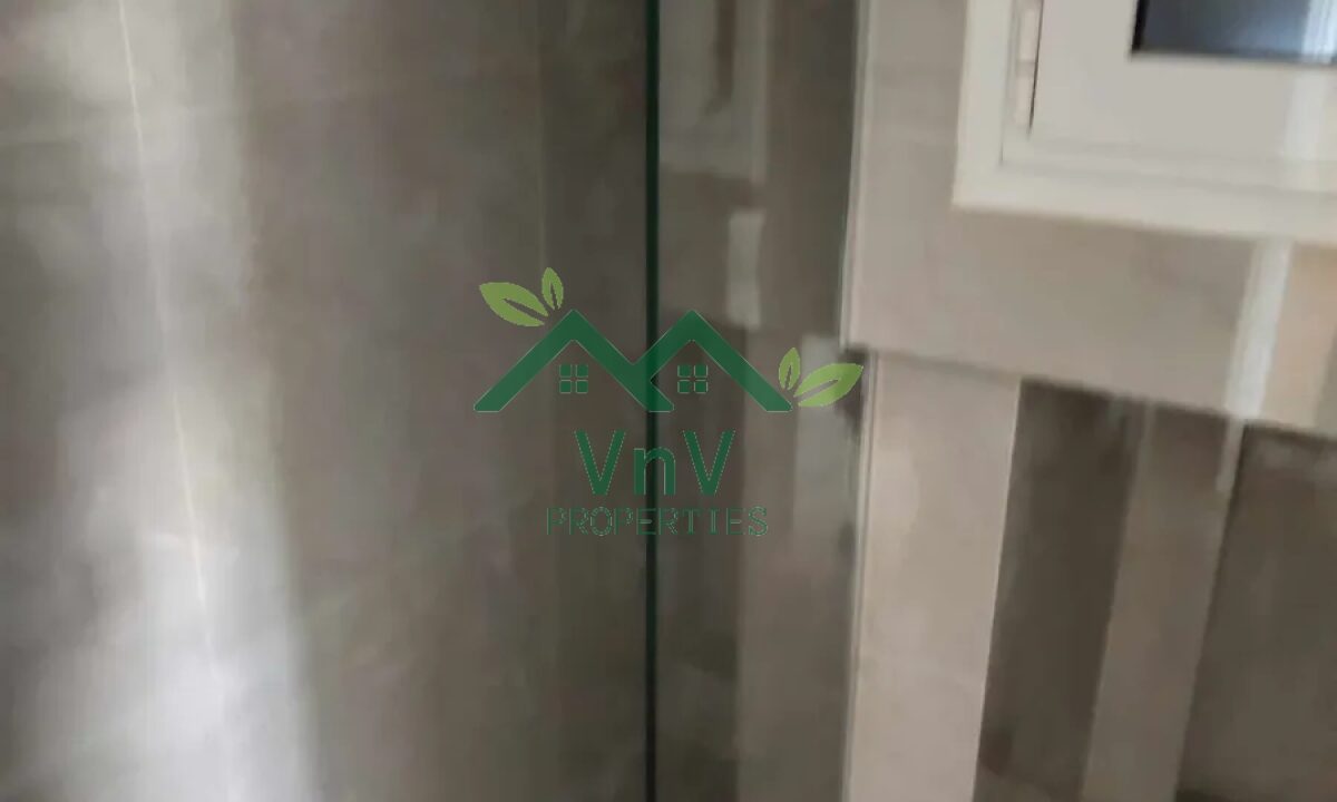 AD115056