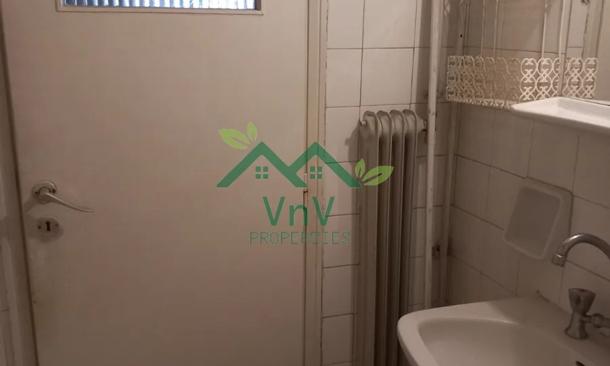AD182240