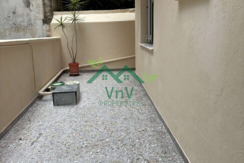 B128404