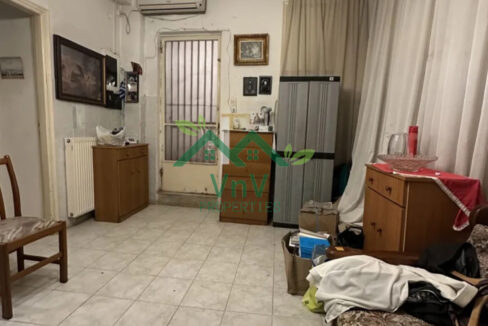 AD311875