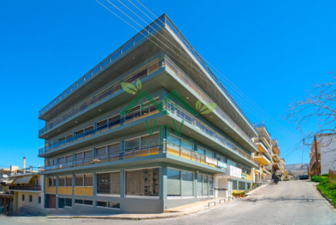 Ηλιούπολη - Ενοικιάζεται ισόγειο κατάστημα 30τμ με μεγάλη τζαμαρία.