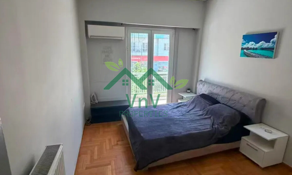 AD538373