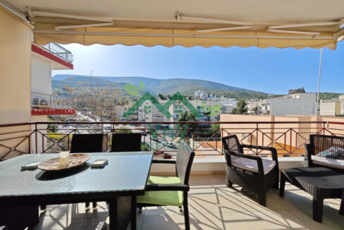AD568942
