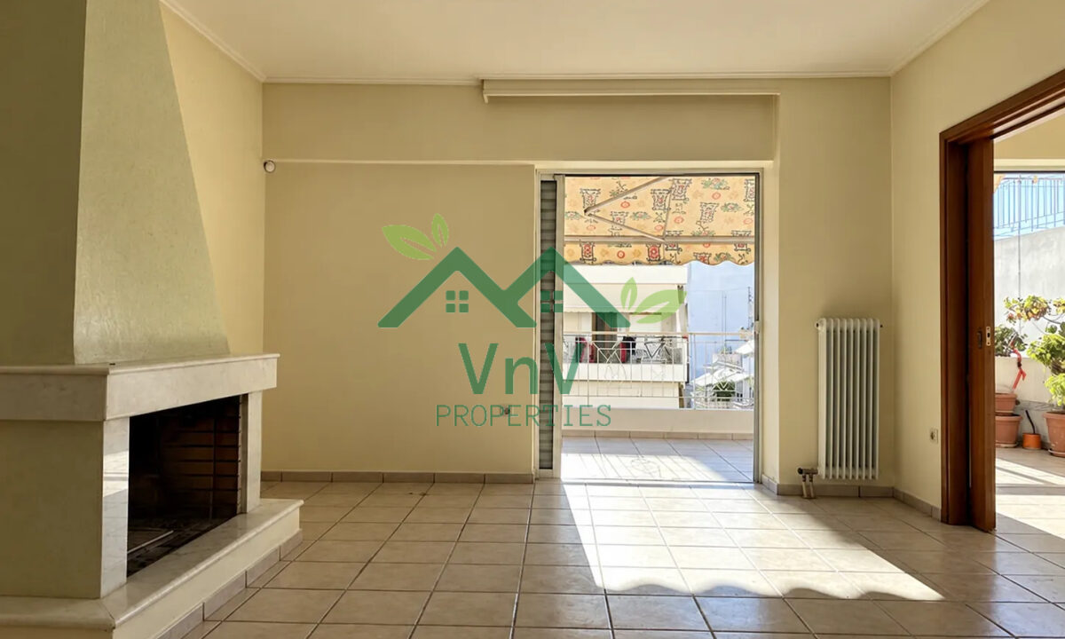 Πωλείται διαμπερές διαμέρισμα 115τμ στου Ζωγράφου με παρκινγκ.