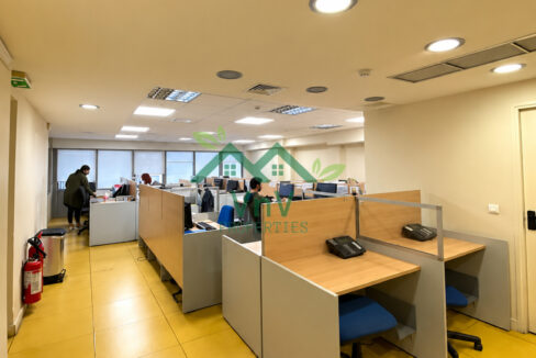 AD633132