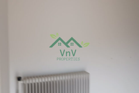 V1082319